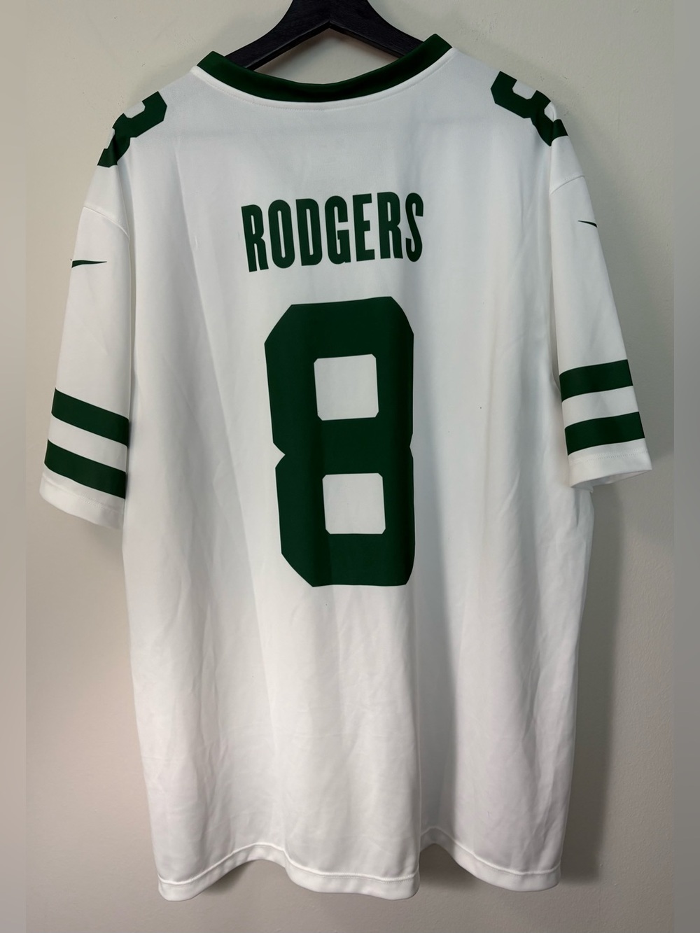 New with tags Aaron Rodger’s New York Jets NFL/Nike No. 8 Jersey Size XXL Sku113 - Picture 4 of 4
